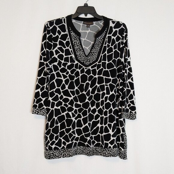 DANA BUCHMAN Black/White Animal Print Stretch Knit 3/4 Sleeve Top; Size XL - Picture 1 of 5